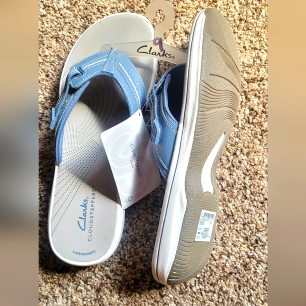 Clarks Cloudsteppers Women's Light Blue Sandals
